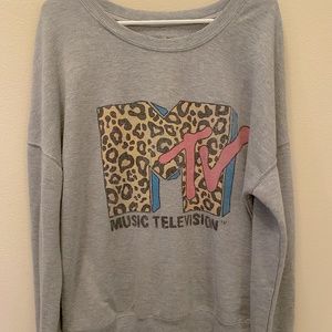 MTV Graphic Cheetah print Sweatshirt